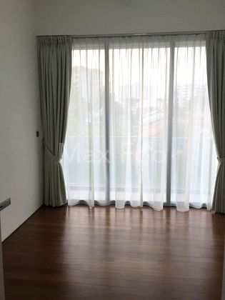 3 Bed Condo for Rent in Holland Residences