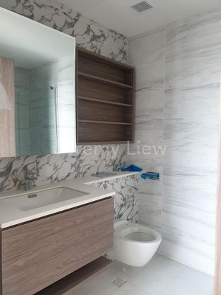 3 Bed Condo for Sale in Queens Peak