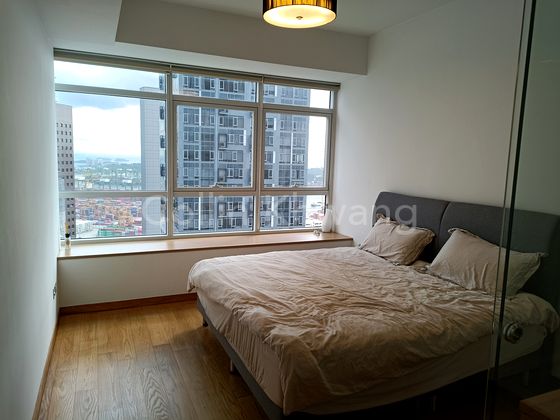 2 Bed Condo for Rent in Icon