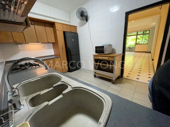4 Bed Condo for Rent in Buona Vista Gardens