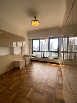 4 Bed Condo for Rent in Yong An Park