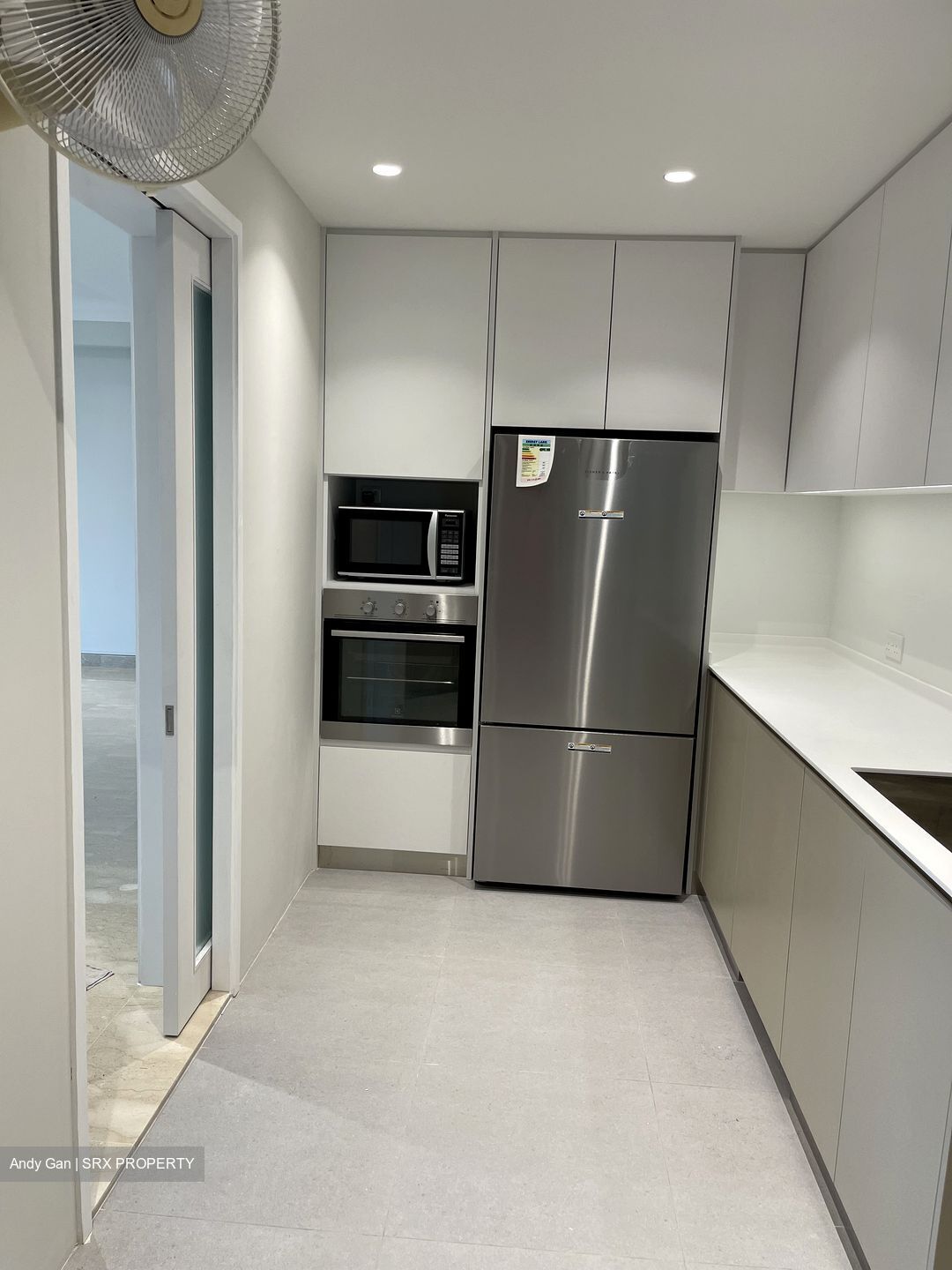 Seven Holt Road (D10), Apartment - For Rent