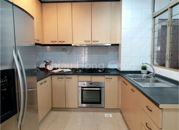 4 Bed Condo for Rent in Leonie Condotel