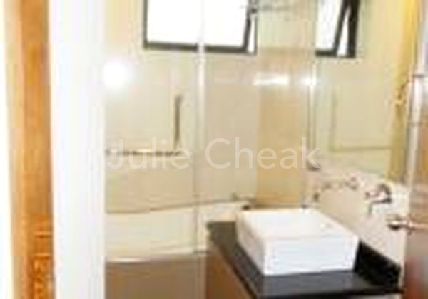 3 Bed Condo for Rent in Bayshore Park