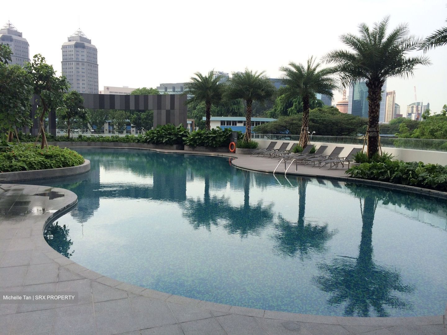 368 Thomson (D11), Condominium - For Rent