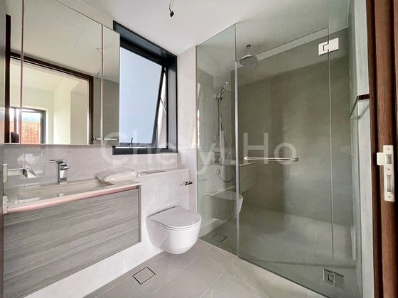 3 Bed Condo for Rent in Royalgreen