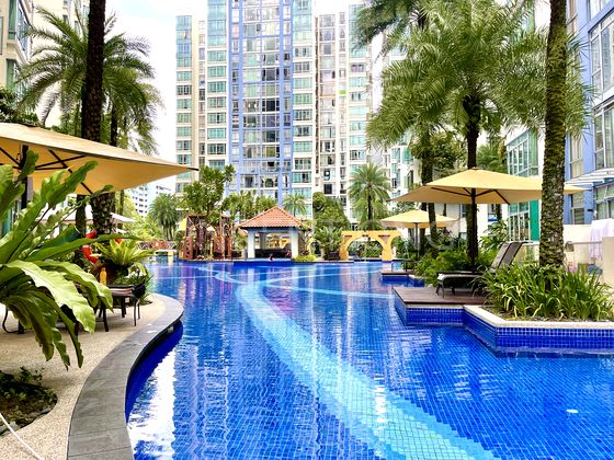 3 Bed Condo for Rent in The Lakeshore