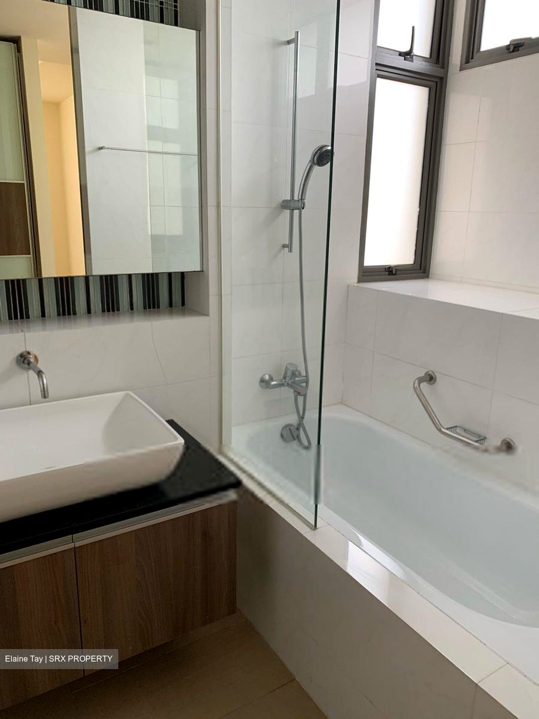 38 Amber (D15), Condominium - For Rent