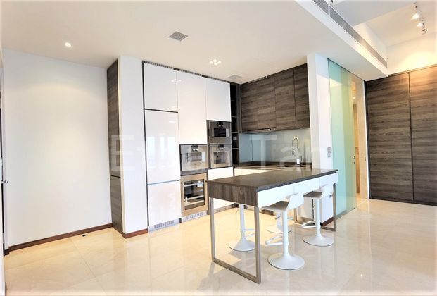 1 Bed Condo for Rent in The Scotts Tower