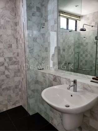 3 Bed Condo for Rent in The Colonnade