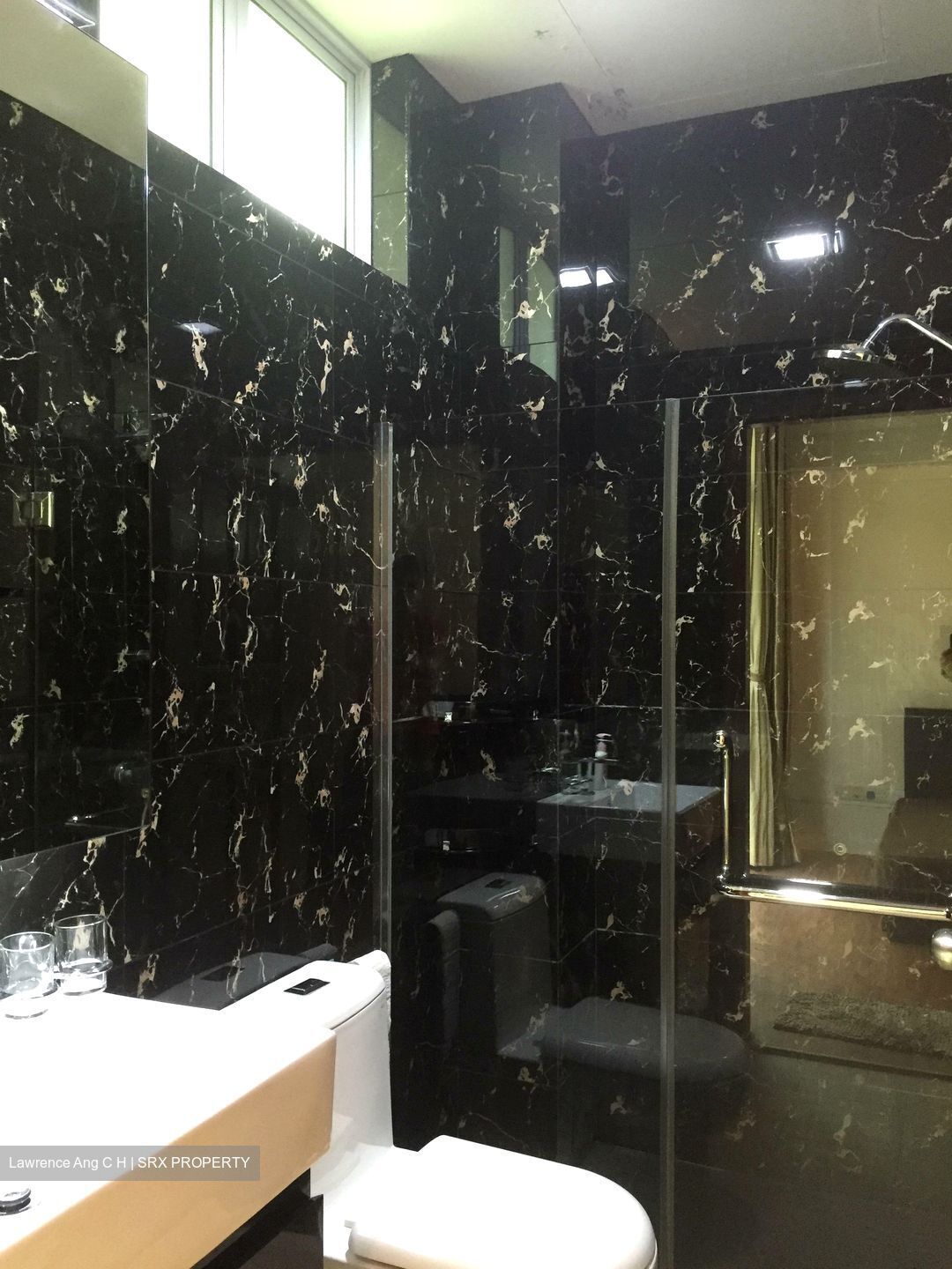 East View 18 (D15), Apartment - For Rent