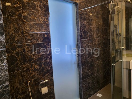 3 Bed Condo for Rent in Banyan Condominium