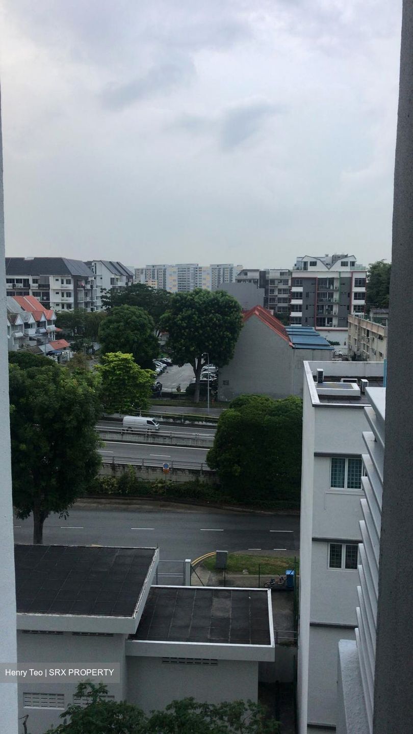 Central View (D19), Condominium - For Rent
