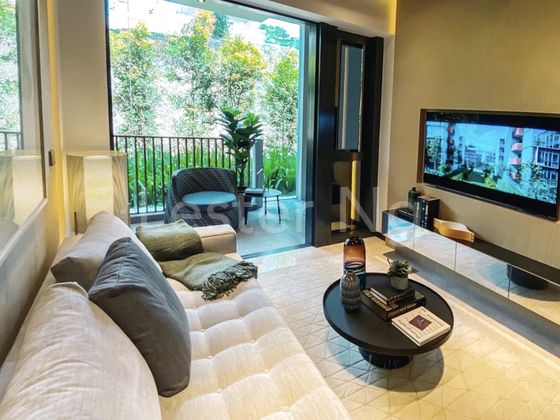 3 Bed Condo for Rent in Royalgreen