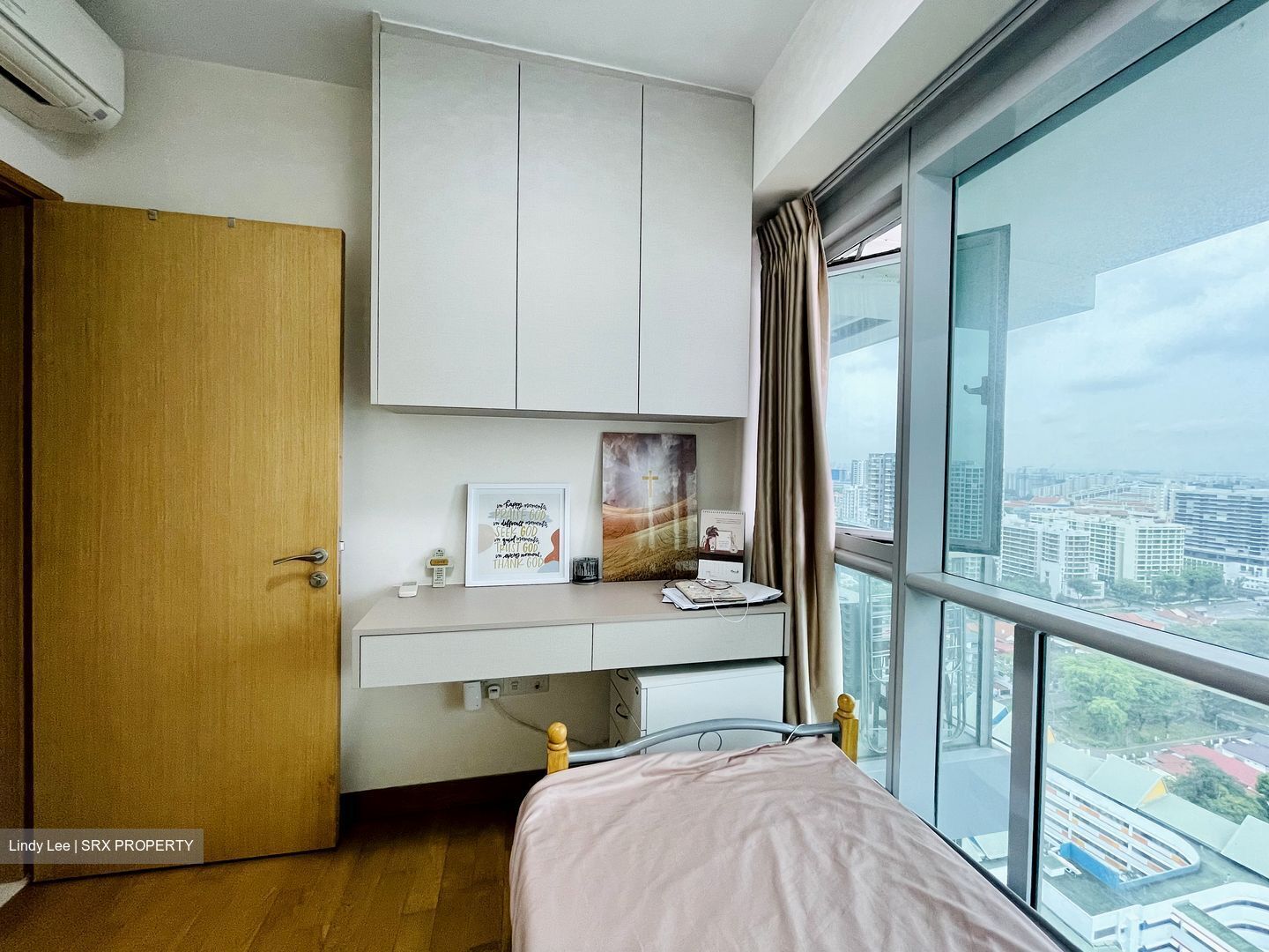 Eight Riversuites (D12), Condominium - For Rent