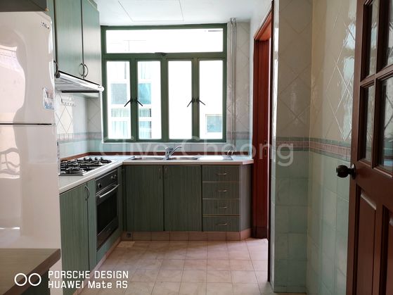 2 Bed Condo for Rent in Gold Palm Mansions