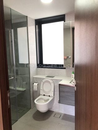 3 Bed Condo for Rent in Royalgreen