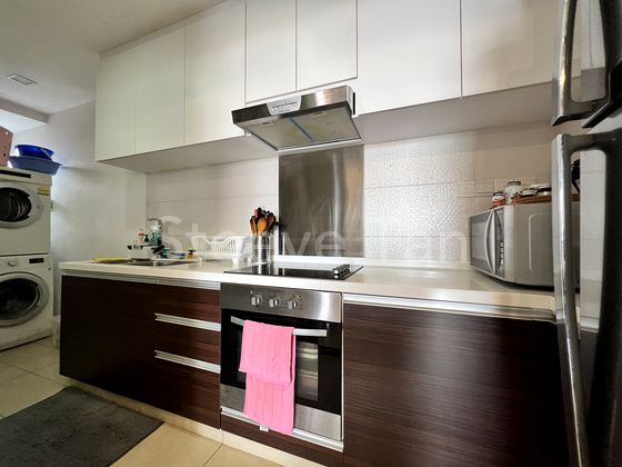 3 Bed Condo for Rent in Bliss Ville