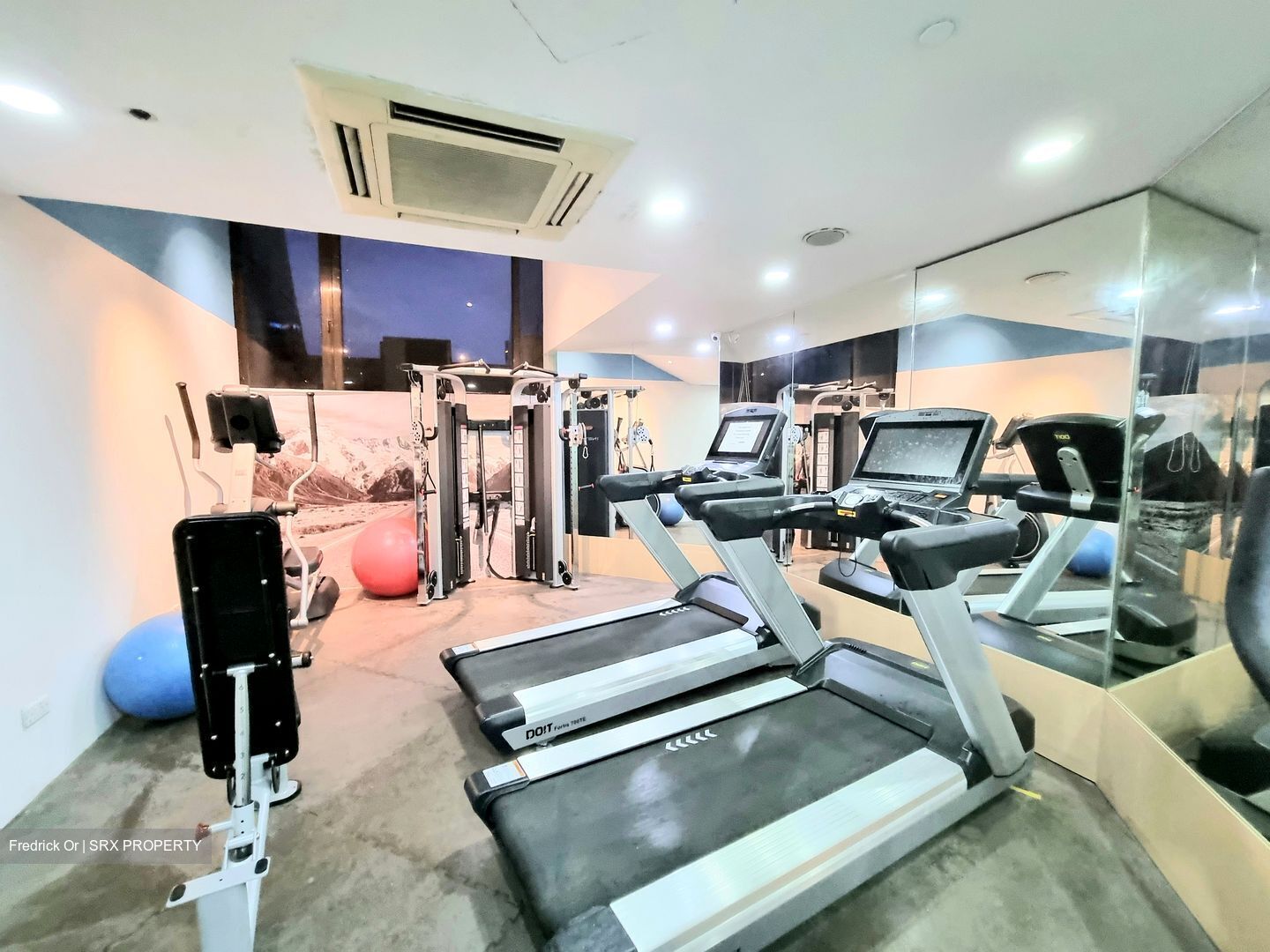 Eu Tong Sen Street (D1), Apartment - For Rent