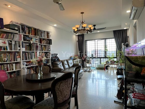 3 Bed Condo for Rent in Simsville