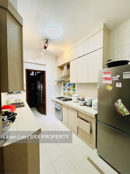 Castle Green (D26), Condominium - For Rent