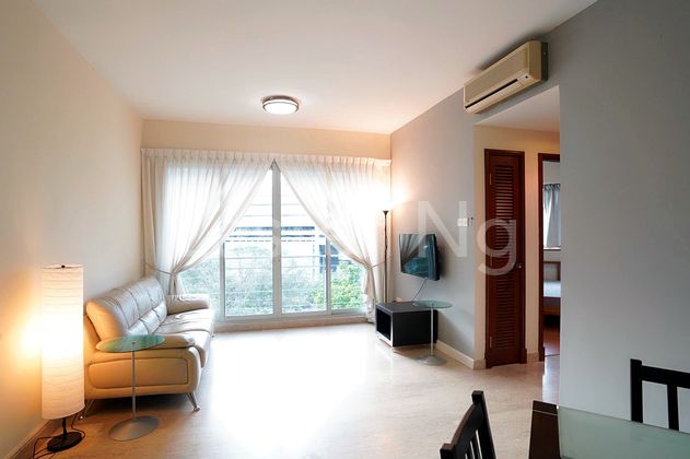 2 Bed Condo for Rent in Sunshine Plaza