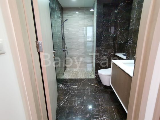 1 Bed Condo for Rent in J Gateway