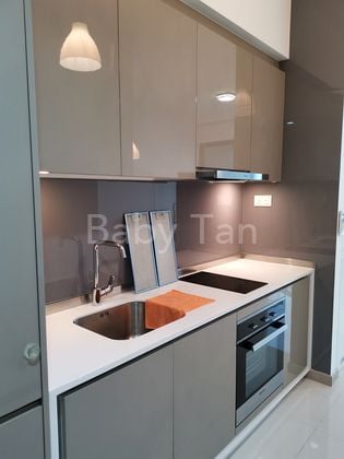 1 Bed Condo for Rent in J Gateway