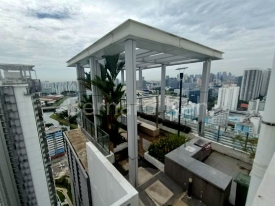 2 Bed Condo for Rent in Eight Riversuites