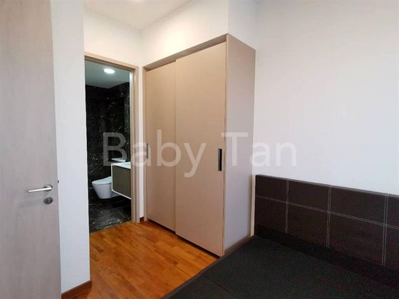 1 Bed Condo for Rent in J Gateway