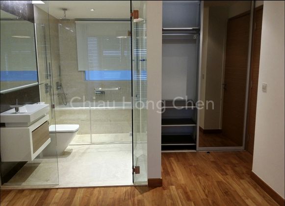 3 Bed Condo for Rent in The Sound