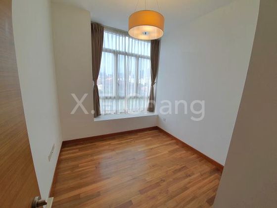 3 Bed Condo for Rent in The Sound