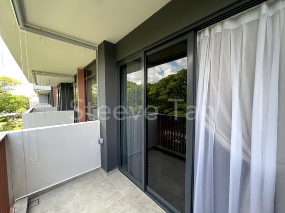2 Bed Condo for Rent in Royalgreen