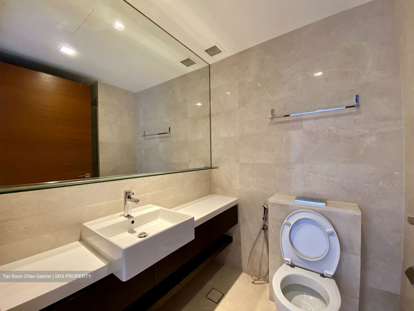 Altez (D2), Apartment - For Rent