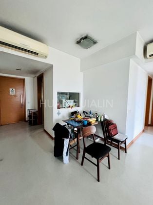 2 Bed Condo for Rent in Dakota Residences