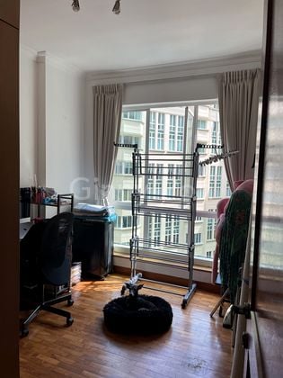 2 Bed Condo for Rent in Emerald Garden