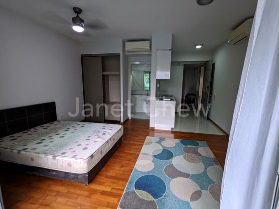 Studio Condo for Rent in Eight Courtyards