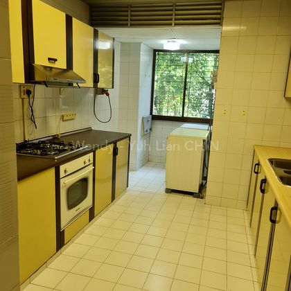 2 Bed Condo for Rent in Warner Court