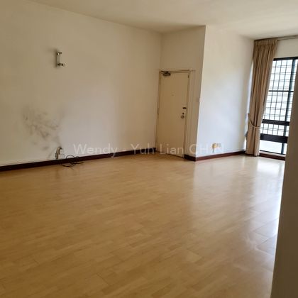 2 Bed Condo for Rent in Warner Court