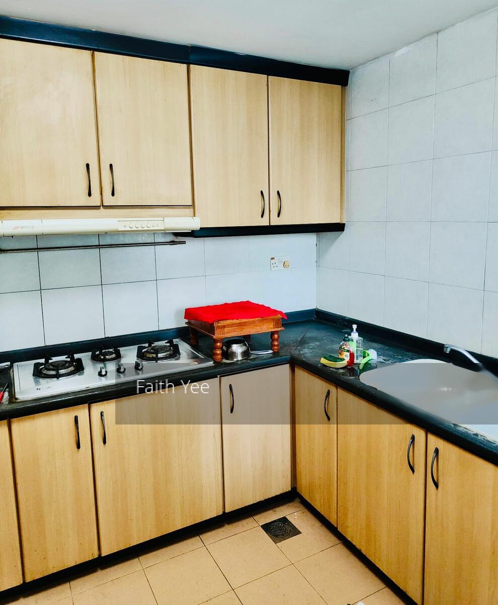 Palm Gardens (D23), Condominium - For Rent