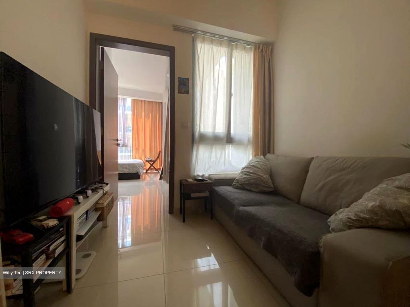 Suites 28 (D14), Apartment - For Rent