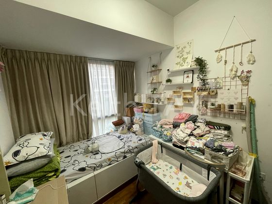 4 Bed Condo for Rent in The Palette