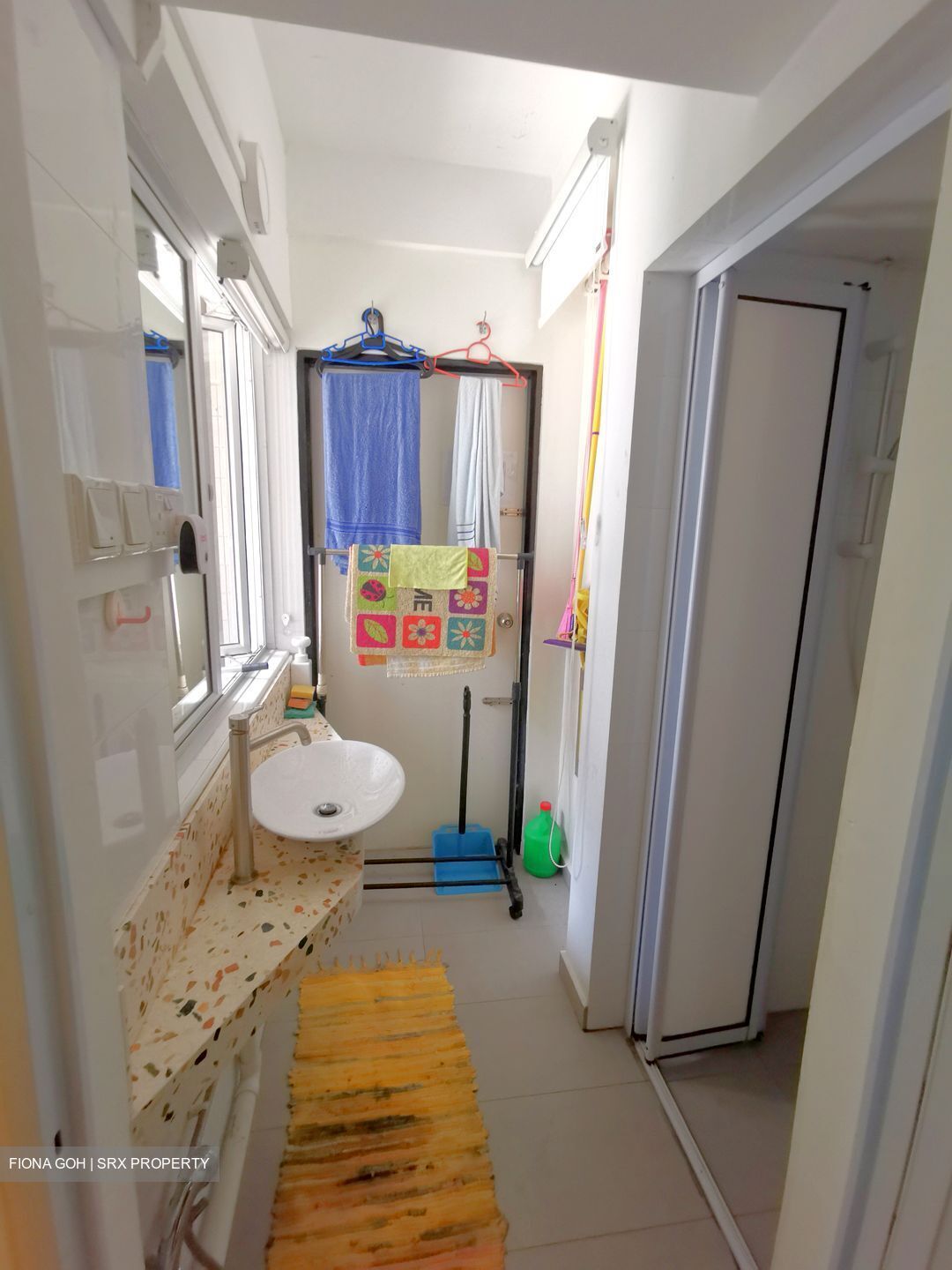 Lucky Plaza (D9), Apartment - For Rent