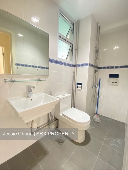 Euro-Asia Court (D9), Apartment - For Rent