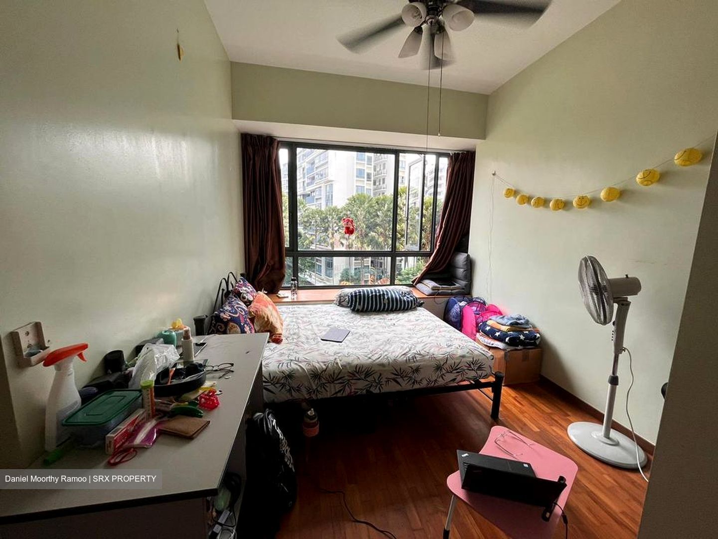 The Palette (D18), Condominium - For Rent