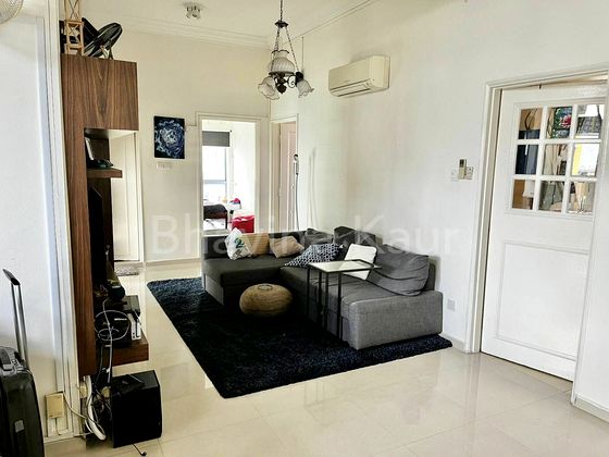 3 Bed Condo for Rent in Emerald Park