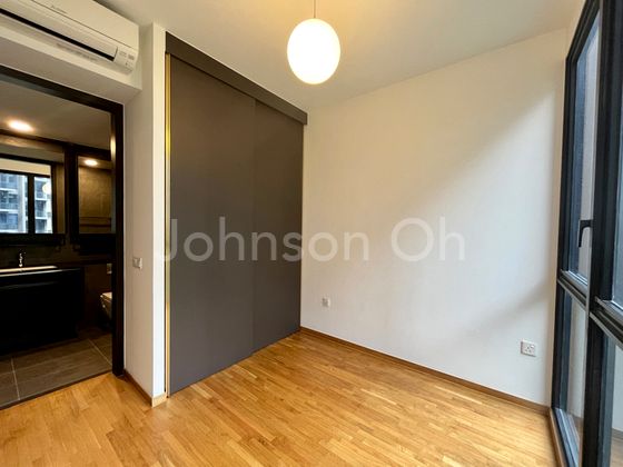 2 Bed Condo for Rent in Park Colonial