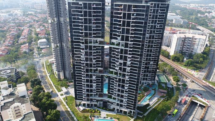 The Trilinq (D5), Condominium - For Rent