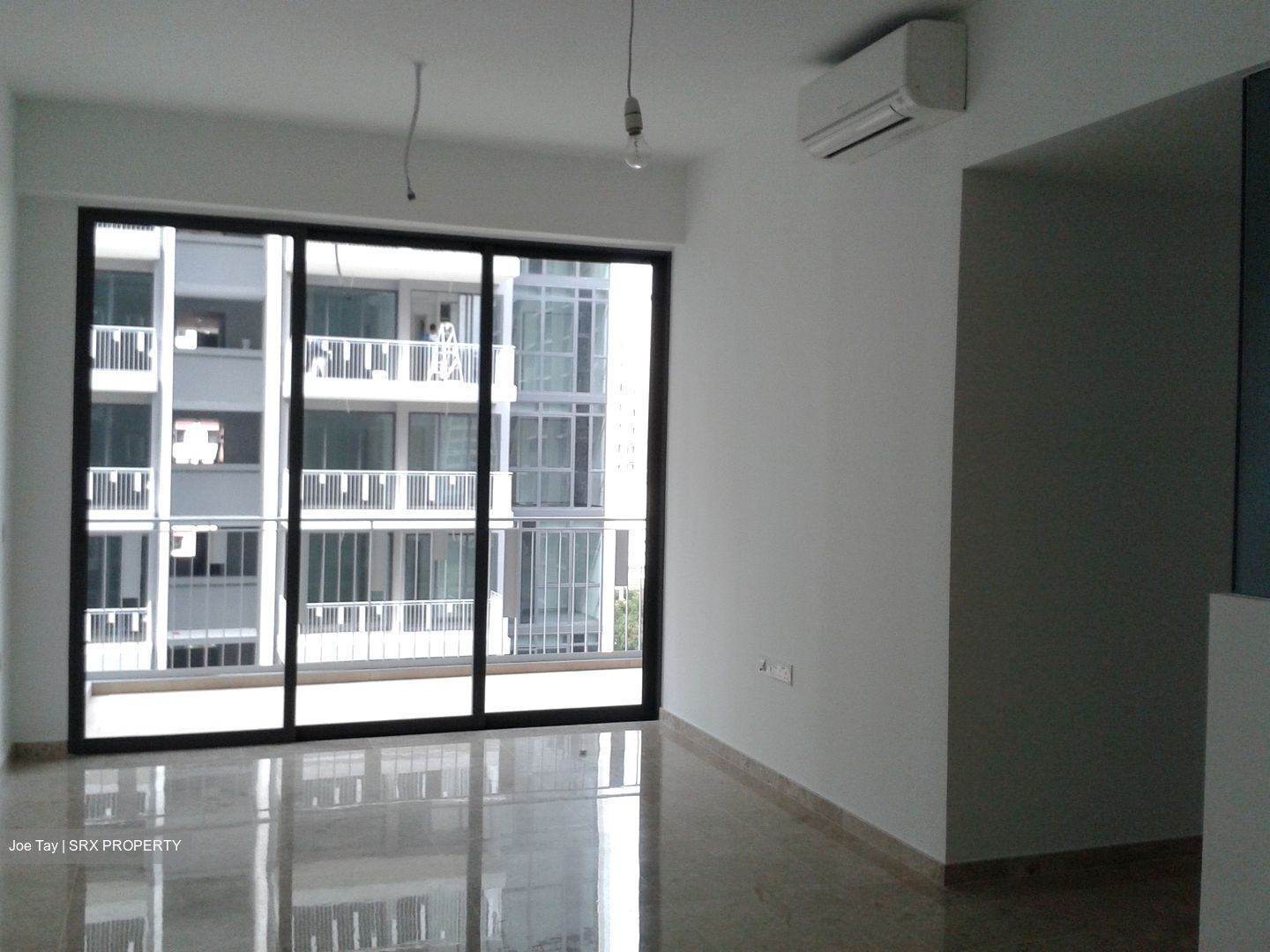 The Luxurie (D19), Condominium - For Rent