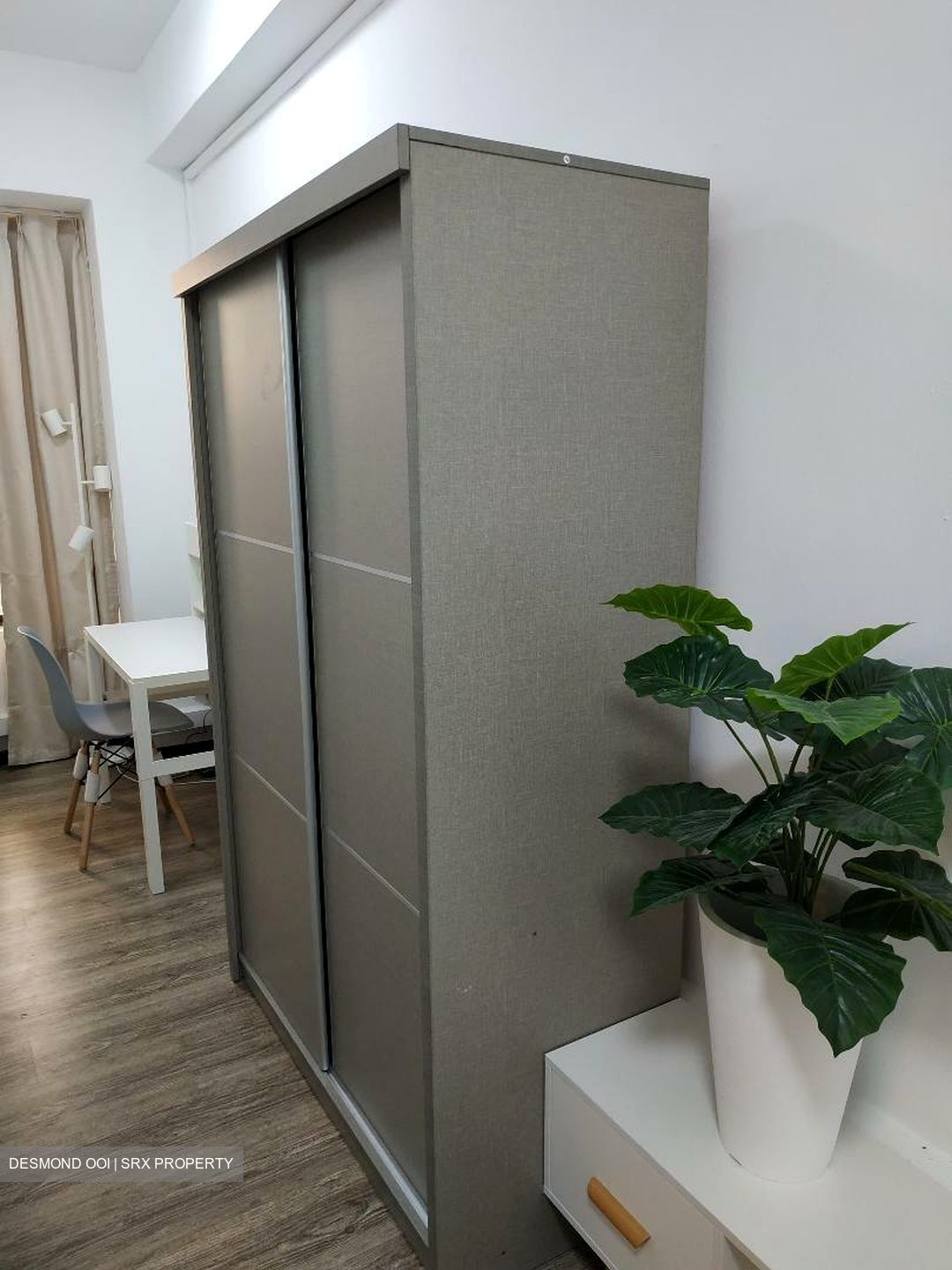 International Plaza (D2), Apartment - For Rent